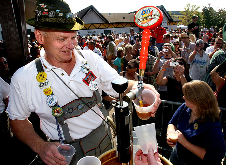 Oktoberfest 2024 La Crosse Wi Alis Lucina